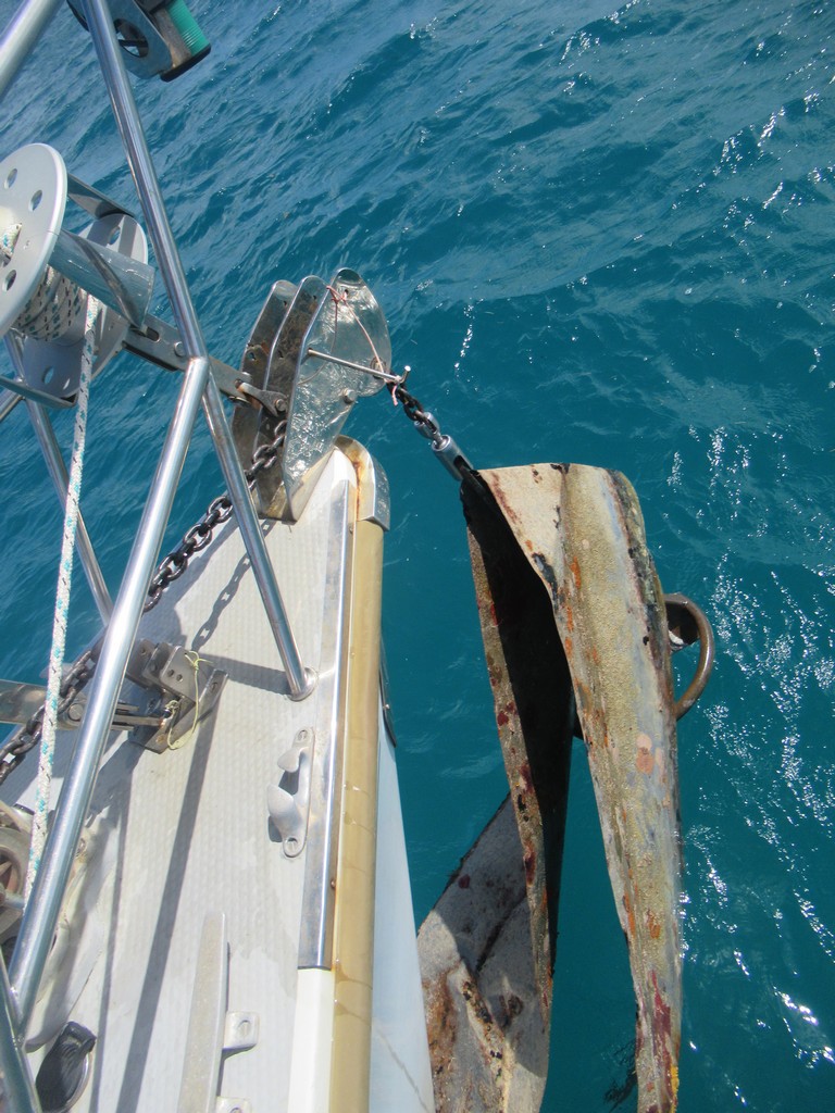That shouldn’t be attached to the anchor.